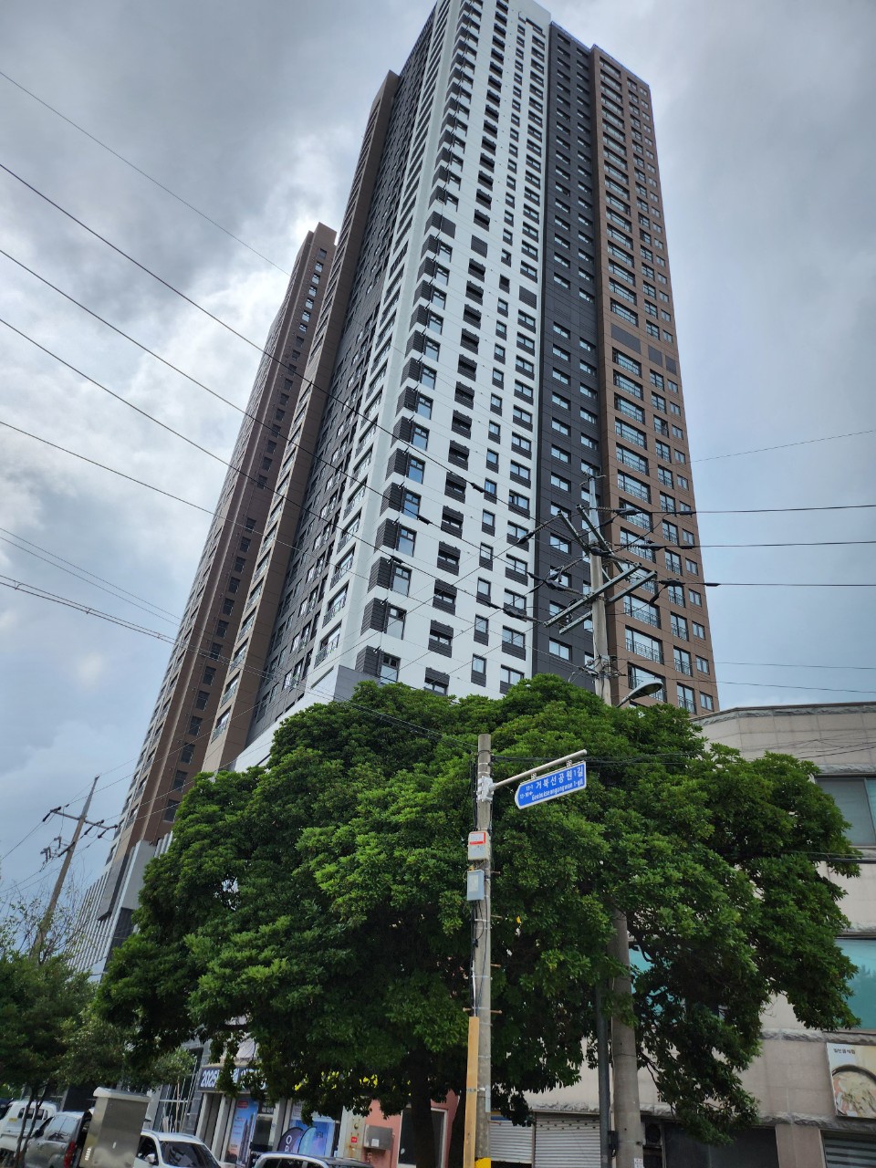 250806 여수학동74 주상복합아파트 상주감리 현장점검.jpg