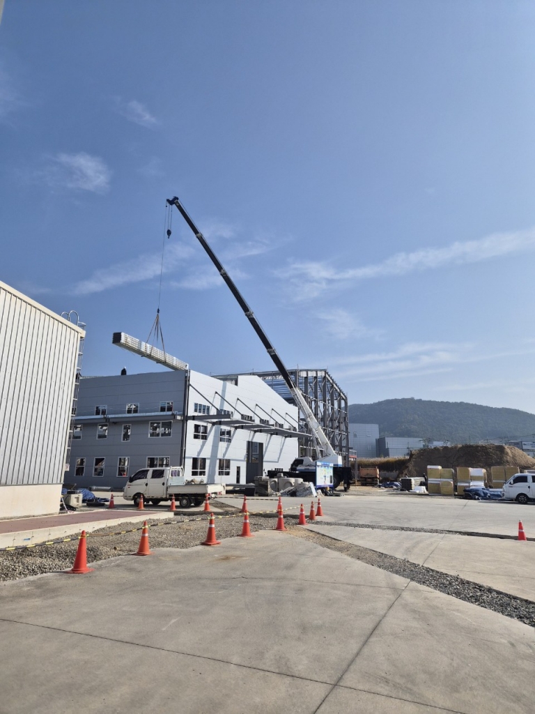 2025년 11월 첫째주,새로운 한 달의시작입니다. 임직원 여러분 행복한 한 주 보내시길 ...